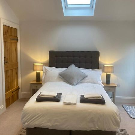 The Stable Hotel Harrogate Buitenkant foto