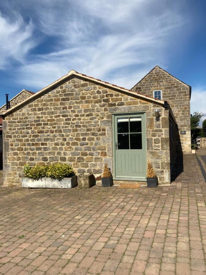 The Stable Hotel Harrogate Buitenkant foto