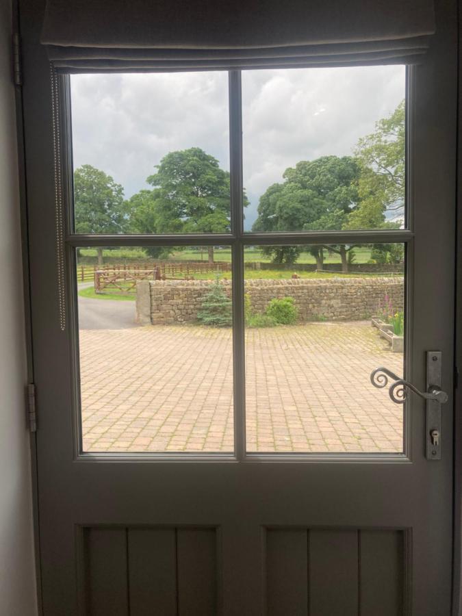 The Stable Hotel Harrogate Buitenkant foto